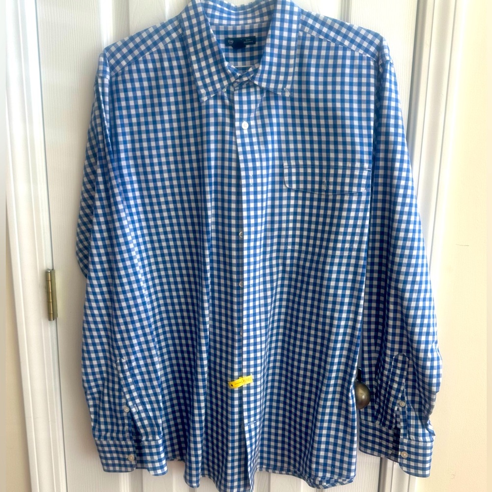 Gently Worn Gap Blue Checkered Men's Long Sleeve Shirt